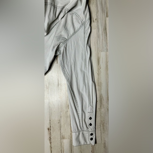 Buckle BKE Shirt Mens XXL White Black Stripe Long Sleeve Athletic Fit - Picture 10 of 13